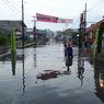 Hujan hanya 30 Menit, Perbatasan Kota Bandung-Cimahi Banjir 1 Meter