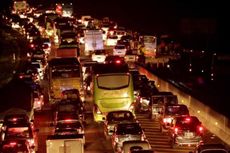 Kepadatan Pemudik di Tol Jakarta-Cikampek Dimulai dari Cikarang Timur