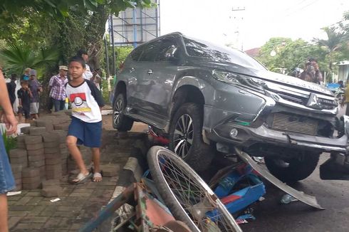 Pengemudi Pajero yang Tabrak 4 Penarik Becak hingga Mengakibatkan 1 Orang Tewas Jadi Tersangka