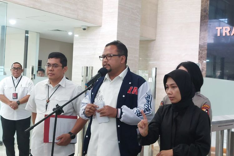 Direktur Tindak Pidana Siber Bareskrim Polri Brigjen Adi Vivid Agustiadi Bachtiar di Mabes Polri, Jakarta, Selasa (30/8/2023).
