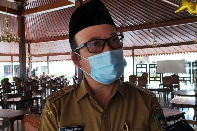 Bupati Banyumas Achmad Husein di Pendapa Sipanji Purwokerto, Kabupaten Banyumas, Jawa Tengah, Senin (7/12/2020).