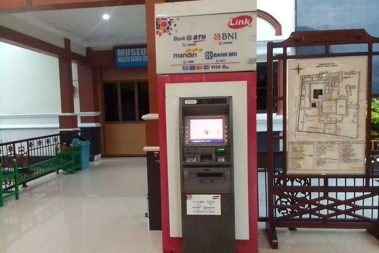 Tak Hanya Tarik Tunai, ATM Link Akan Layani Setor Tunai