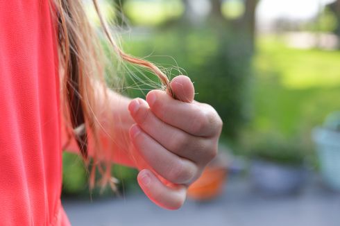 8 Langkah untuk Atasi Masalah Rambut Bercabang