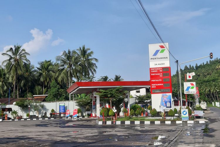 Rincian harga Pertalite, Pertamax, Pertamax Turbo hingga Dexlite terbaru yang dijual di seluruh SPBU Pertamina pada Agustus 2022.