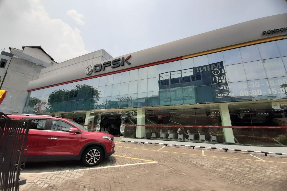 Diler DFSK di Pondok Indah, Jakarta