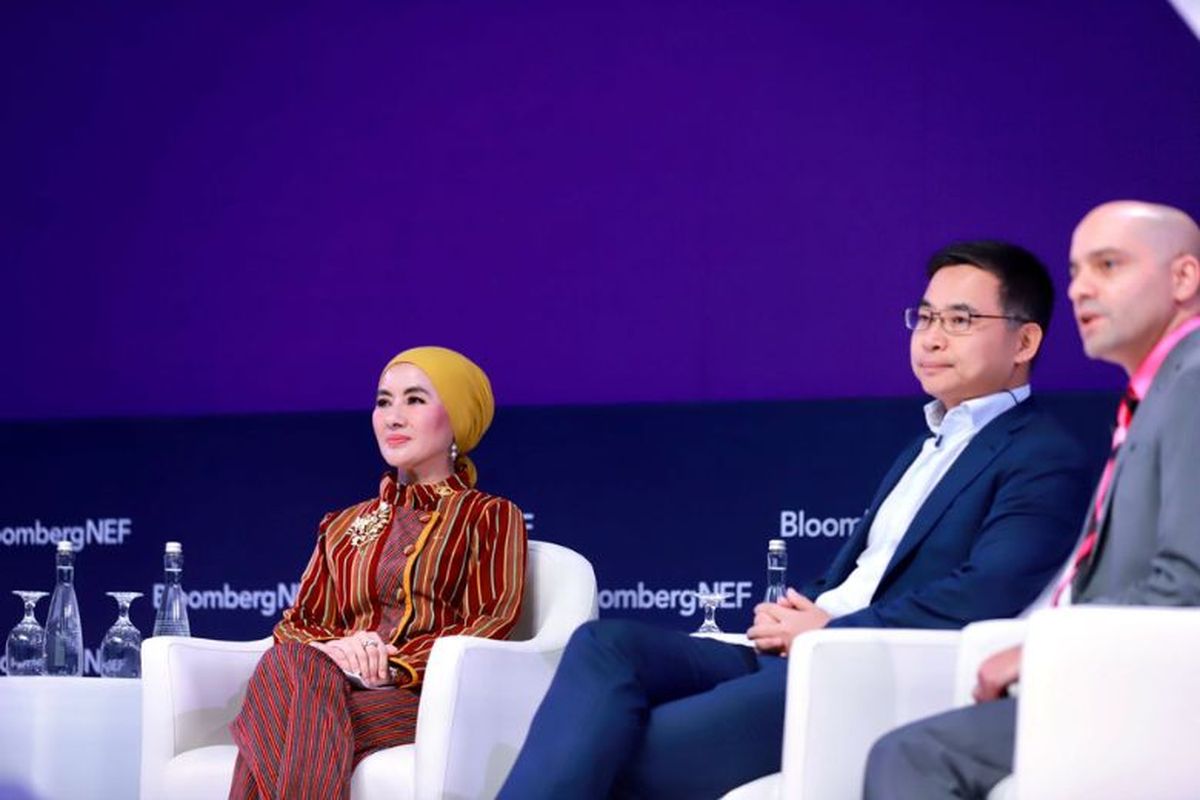 Chair of TF ESC-B20 sekaligus Direktur Utama PT Pertamina (Persero) Nicke Widyawati dalam diskusi BloombergNEF (BNEF) Net Zero Summit. 