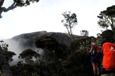 Keren, Bisa Internetan di Puncak Gunung Kinabalu