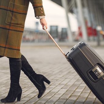 Ilustrasi Bandara Incheon berencana menertibkan airport fashion para artis dan bintang K-Pop karena dianggap mengganggu keamanan dan kenyamanan.