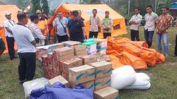 Wabup Manggarai Timur Susuri Daerah Terisolasi, Bawa Bantuan untuk Korban Gempa NTT