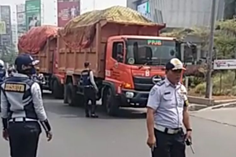 Truk Sampah Dicegat Dishub Di Bekasi, Ini Kata Pemprov DKI