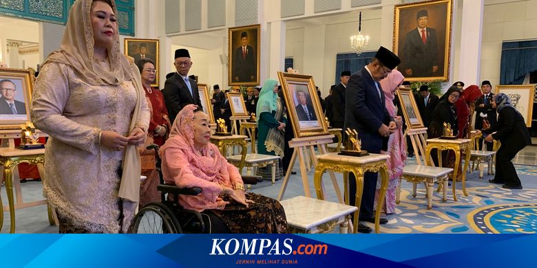 Ini Hak dari Penerima Gelar Pahlawan Nasional, Keluarga atau Ahli Warisnya

Baca selengkapnya: 

~RKD #Hak #Pahlawan #Nasional