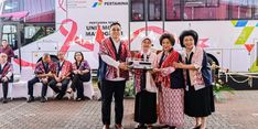 Perluas Akses Layanan Kesehatan Perempuan, Pertamina Serahkan 1 Mobil Mamografi kepada YKPI