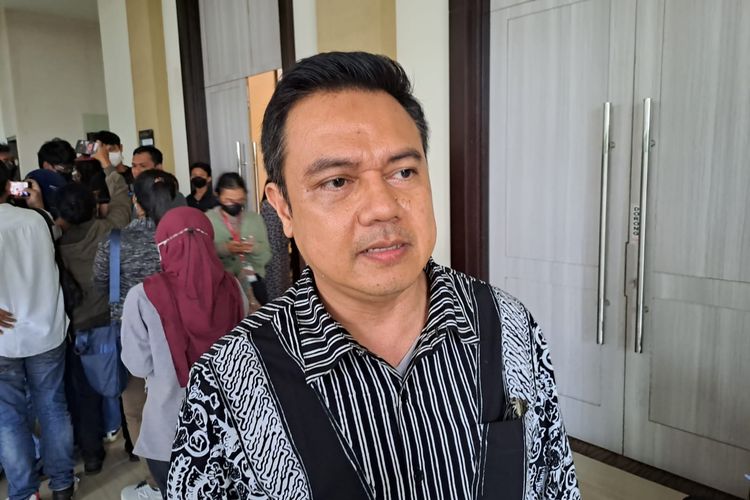 Peneliti ahli utama Pusat Riset Politik BRIN Prof Firman Noor saat ditemui di Cipta Pancoran Hotel, Jakarta Selatan, Jumat (23/12/2022). 