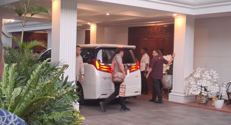Prabowo Pantau Penetapan Pemenang Pemilu 2024 dari Kertanegara, Kaesang Hadir, Gibran Tidak