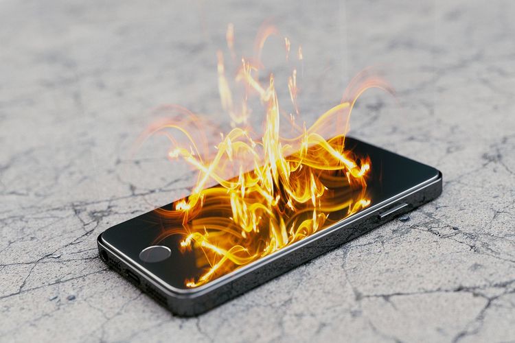ilustrasi smartphone terbakar