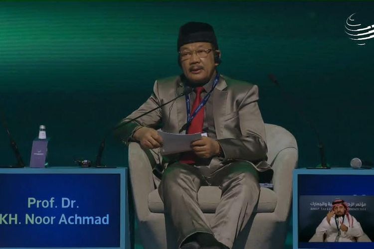 Ketua Badan Amil Zakat Nasional (Baznas) Republik Indonesia (RI) Profesor Doktor (Dr) Kiai Haji (KH) Noor Achmad menjadi pembicara dalam forum The Zakat, Tax, and Customs Authority (ZATCA) Conference 2024 yang diselenggarakan di Riyadh, Rabu (4/12/2024). 