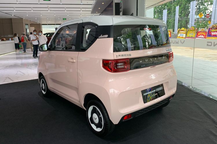 Mobil listrik Wuling Hongguang Mini EV