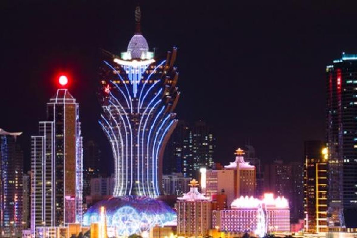 Macau merupakan kontributor terbesar terhadap bisnis perjudian dunia, mengalahkan Las Vegas.