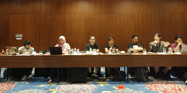 Focus Group Discussion mengenai isu keberagaman gender dan seksualitas, identitas gender dan ekspresi, dan karakteristik seksual (SOGIESC) oleh Serikat Jurnalis untuk Keberagaman (SEJUK) di bilangan Thamrin, Jakarta Pusat, Sabtu (26/1/2019).