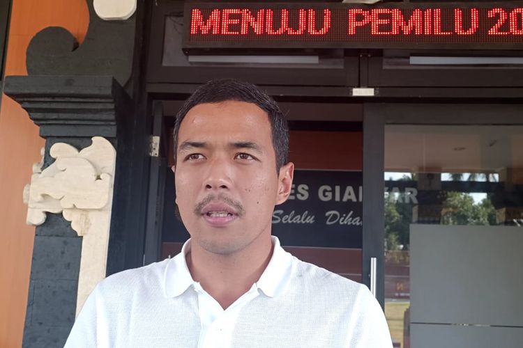 Kasatreskrim Polres Gianyar AKP Ario Seno Wimoko saat diwawancarai di Mapolres Gianyar, Bali, pada Jumat (29/9/2023). Kompas.com/ Yohanes Valdi Seriang Ginta