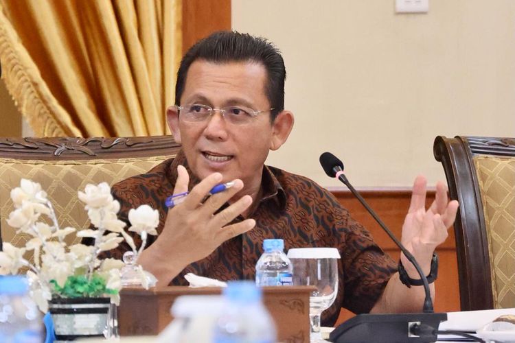 Gubernur Kepulauan Riau Ansar Ahmad
