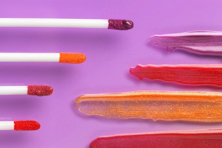 Jangan Dipakai Lagi, Ini 5 Ciri Lipstik Sudah Tak Layak Pakai Menurut Dokter