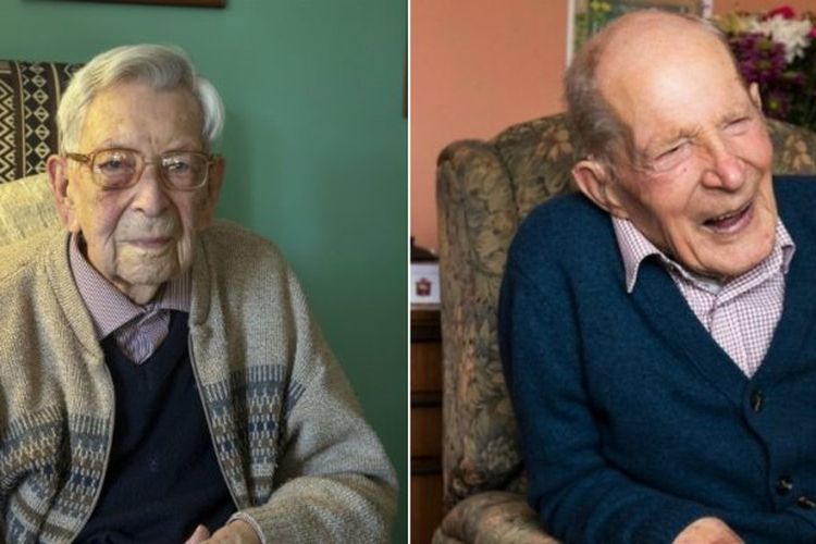 Bob Weighton dan Alf Smith merayakan ulang tahun ke-111 pada Jumat (29/3/2019). (BBC)