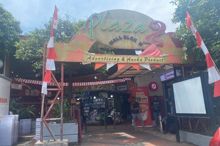 Sepinya Plaza 2 Blok M setelah ditinggal pergi pedagang karena harga sewa naik, Rabu (3/9/2025).
