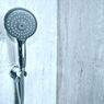 Perhatikan, Ini Risiko Jarang Membersihkan Shower bagi Kesehatan