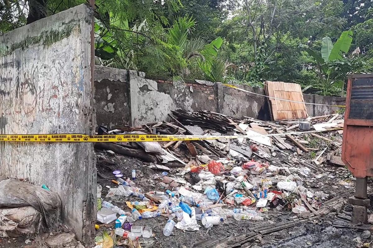 Lokasi ditemukannya tangan kiri di tempat sampah kawasan Jalan KH Noer Ali, Kota Bekasi, Senin (7/12/2020)