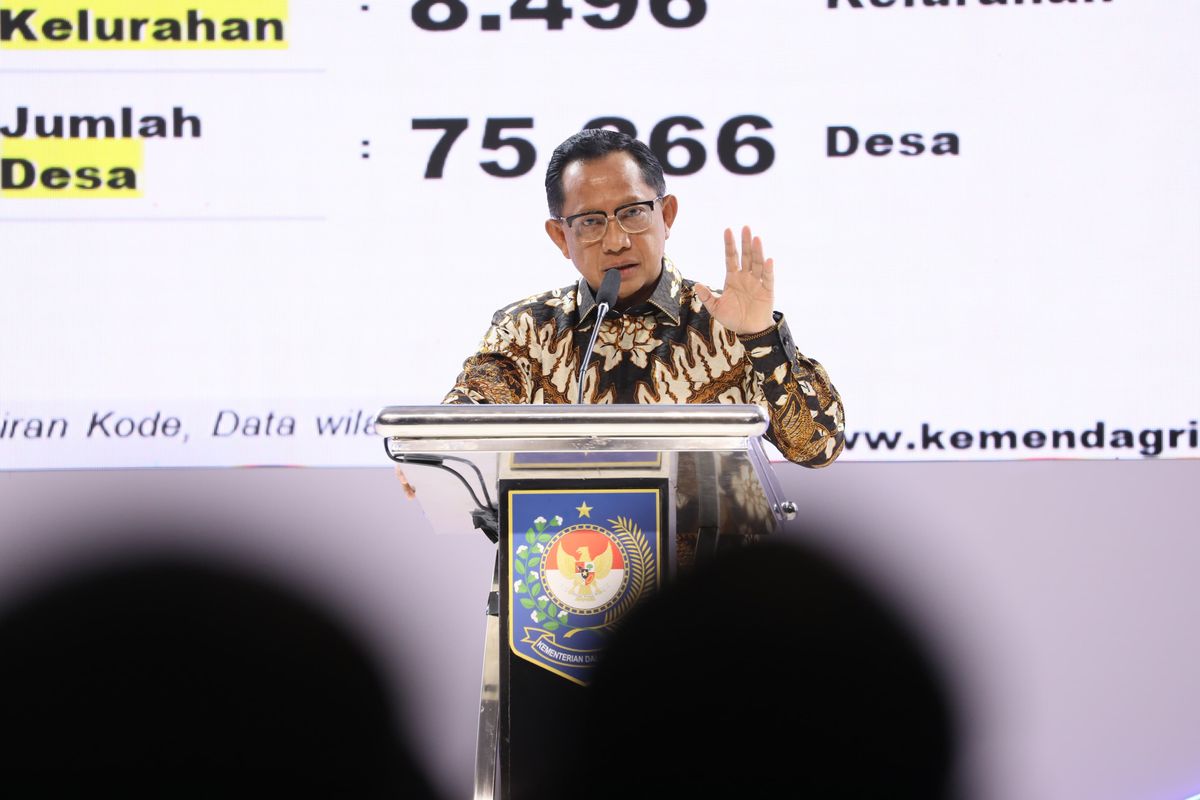 Menteri Dalam Negeri (Mendagri) Muhammad Tito Karnavian saat Rapat Koordinasi Nasional (Rakornas) Dukcapil dengan Lembaga Pengguna 2025 di Pullman Jakarta Central Park, Selasa (9/12/2025).