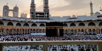 Doa Tawaf Wada’ saat Perpisahan dengan Ka’bah, Lengkap Arab dan Artinya