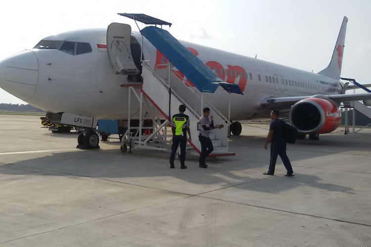 Salah satu pesawat Lion Air di Bandara Hang Nadim, Batam.