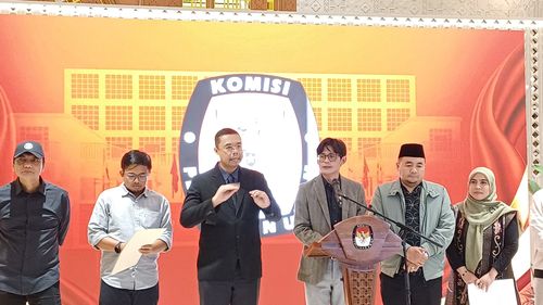 KPU Punya Rekam Jejak Buruk, Putusan MK Harus Dikawal