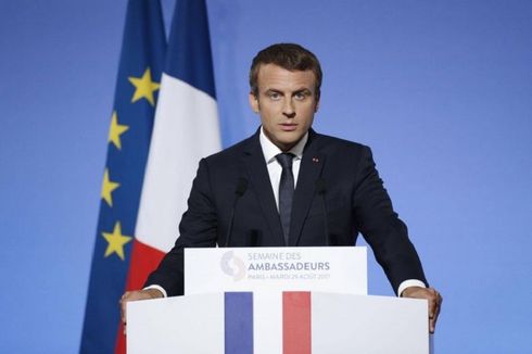 Macron Bujuk Trump untuk Tidak Tarik Pasukan dari Suriah