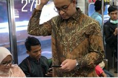 Anies Naik KRL ke Pernikahan Putri Bambang Widjoyanto