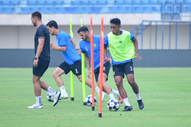 Persib Pinjamkan Bek Muda Faris Abdul Hafizh ke Tim Satelit PSGC Ciamis