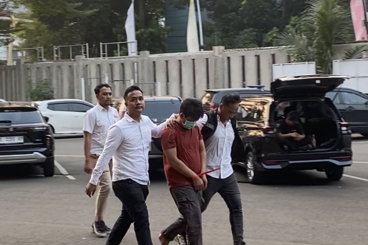 Peneror Bom di SDN Srengseng Sawah 15 Ternyata Ayah Siswa Baru
