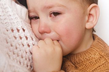 Tips Mengasuh Balita dengan Kepala Dingin di Fase Otonomi