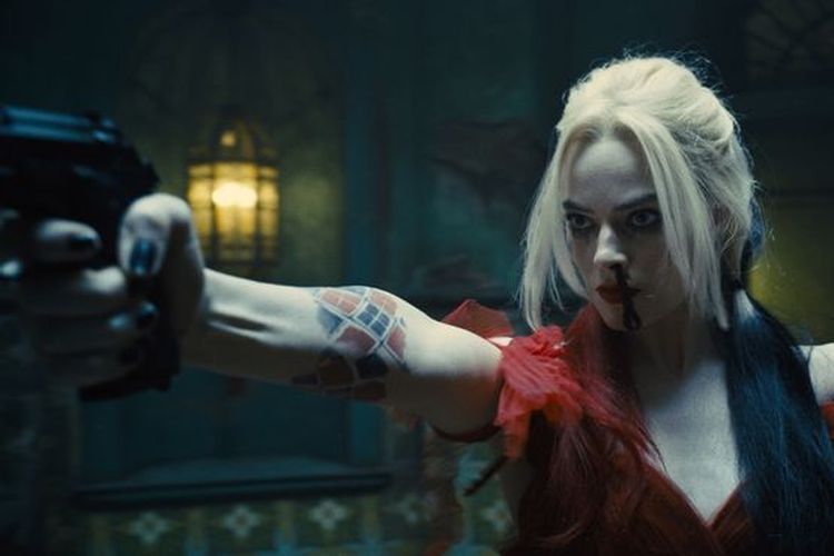 Margot Robbie sebagai Harley Quinn