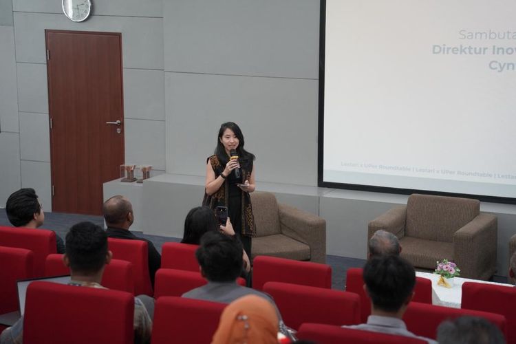 Cynthia Krisanti, Direktur Inovasi di Pijar Foundation, saat memberikan penjelasan terkait program VFS di Universitas Pertamina, Jakarta.