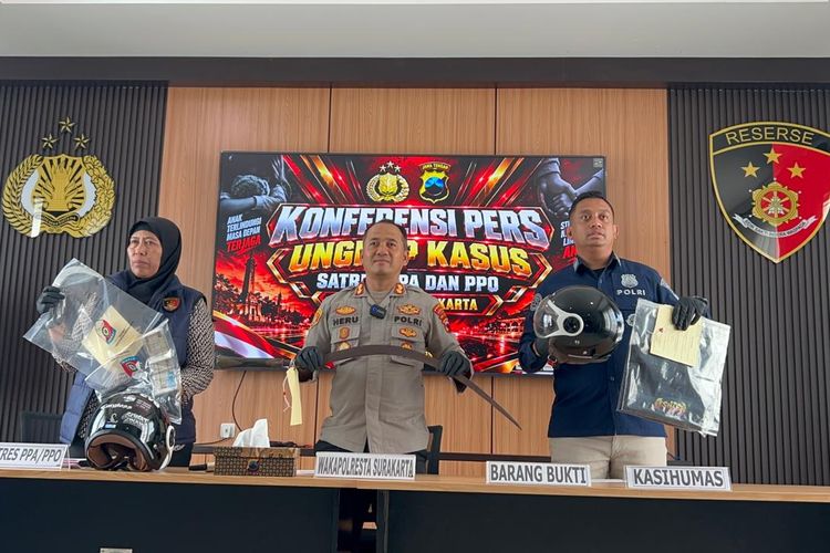Polisi Ungkap Motif dan Kronologi Pengendara Motor Acungkan Celurit di Underpass Joglo Solo, Bermula dari Tantangan Berkelahi di Medsos