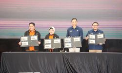 Catat Sejarah Baru, BPS dan Pos Indonesia Hadirkan Sampul Peringatan SE2026