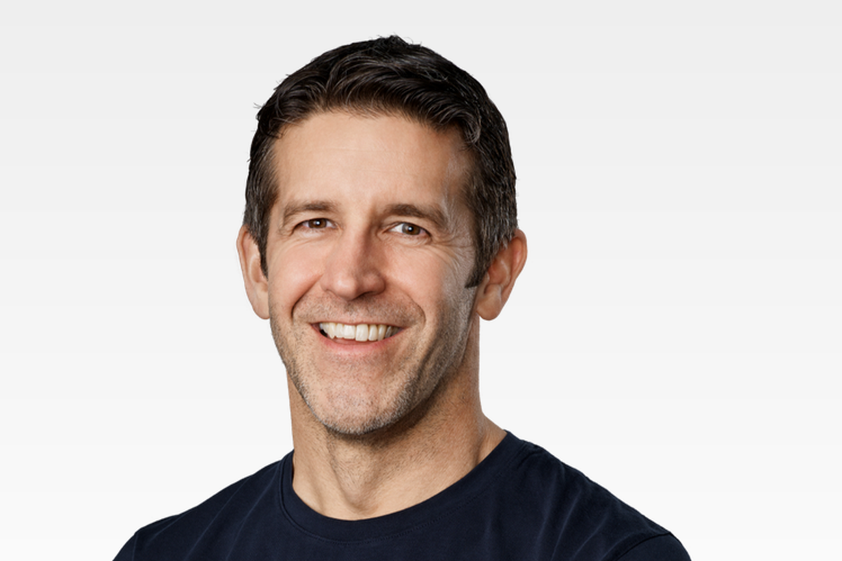 John Ternus CEO Apple Baru: Tantangan AI dan Warisan Tim Cook