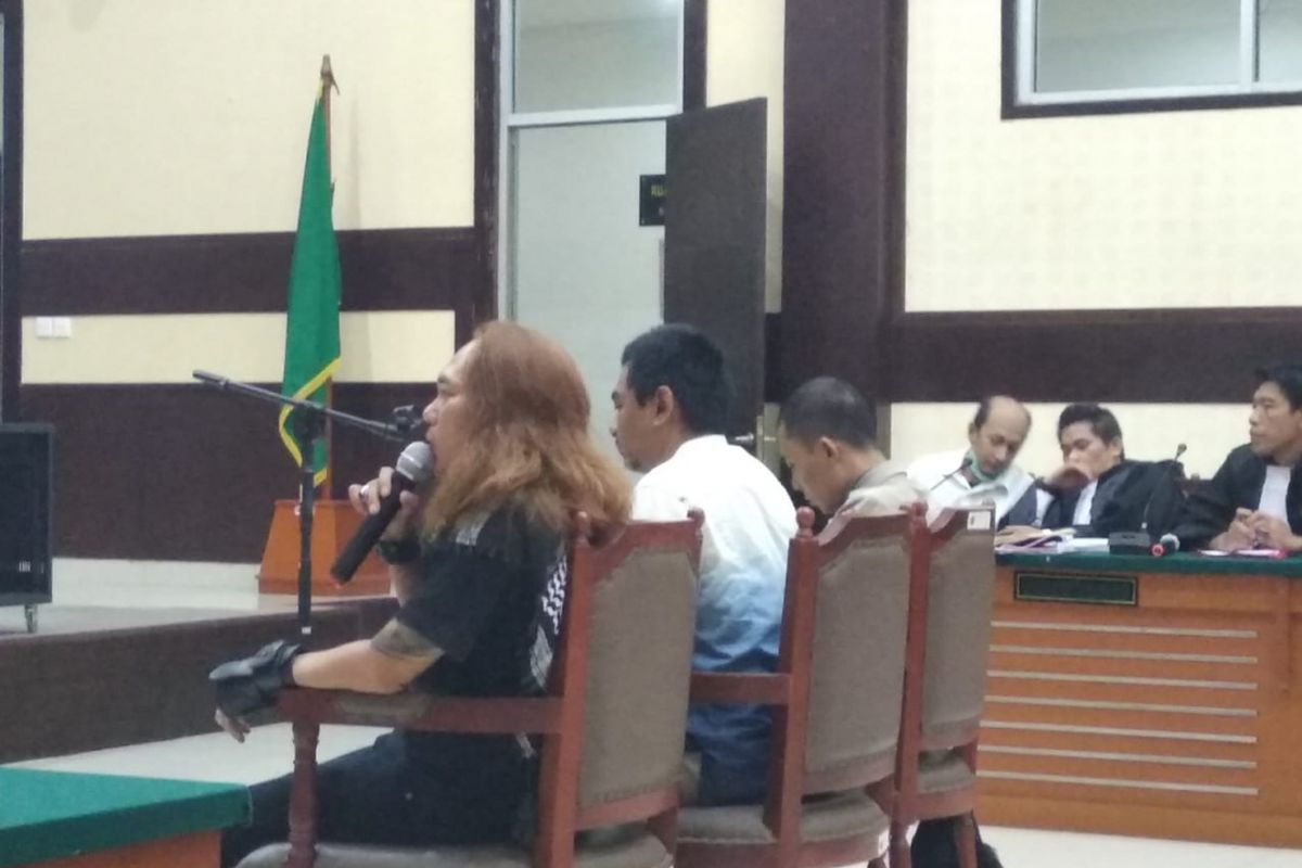 Tiga saksi petugas dari Polda Metro Jaya dihadirkan JPU dalan sidang dokter Helmy, Jakarta Timur (17/5/2018)