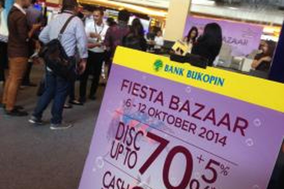 Suasana Fiesta Bazaar Kartu Kredit Bukopin