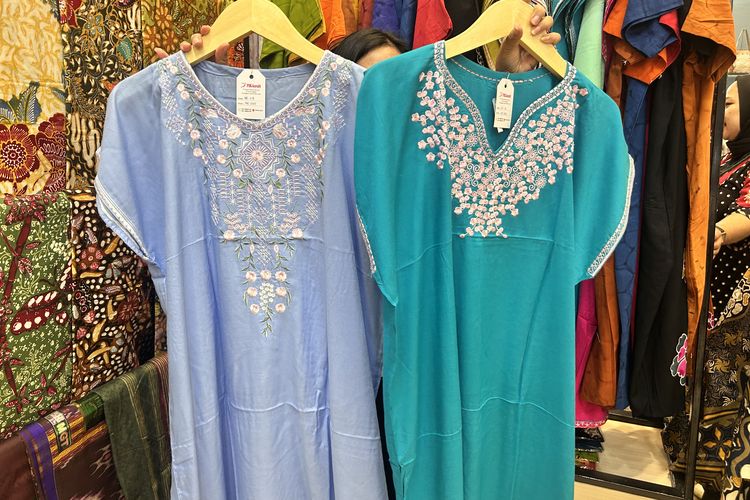 Produk UMKM yang ada di INACRAFT 2026 di Jakarta Convention Center, Jakarta Pusat, Rabu (4/2/2026).