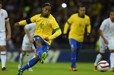 Scolari Tinggalkan Ronaldinho dan Kaka