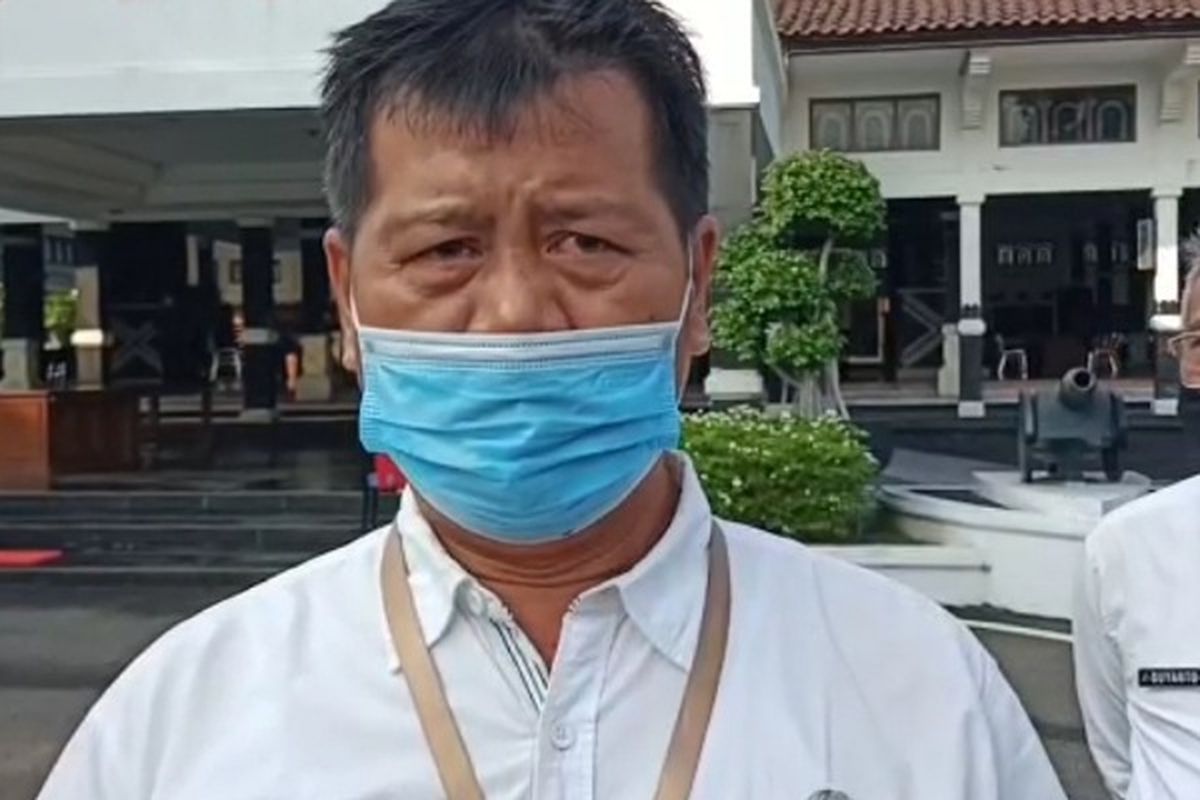 Jubir tim gugus tugas penanganan Covid-19 Kabupaten Pemalang Jawa Tengah Tutuko Raharjo 