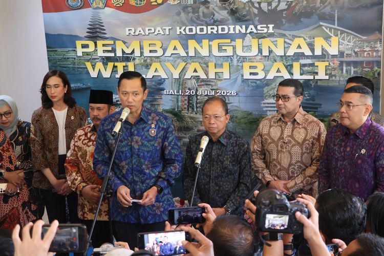 AHY Ungkap Rencana Pembangunan Infrastruktur Bali, Transportasi Massal hingga Taksi Air